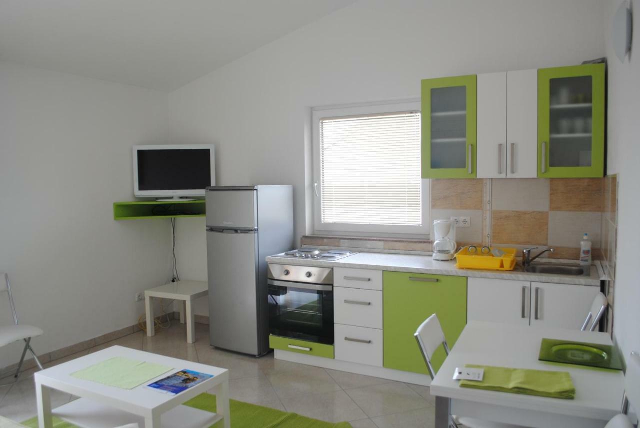 Ciovo Apartments Трогір Екстер'єр фото
